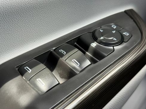 Used 2019 GMC Acadia SLT FWD image 24