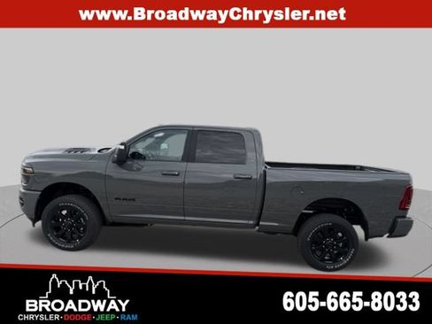 New 2026 RAM 2500 Laramie w/ Night Edition AWD/4WD image 4