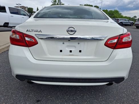 Used 2017 Nissan Altima 2.5 S w/ Power Driver Seat Package FWD image 6