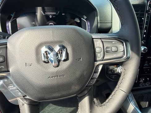 Used 2026 RAM 1500 Laramie AWD/4WD image 14