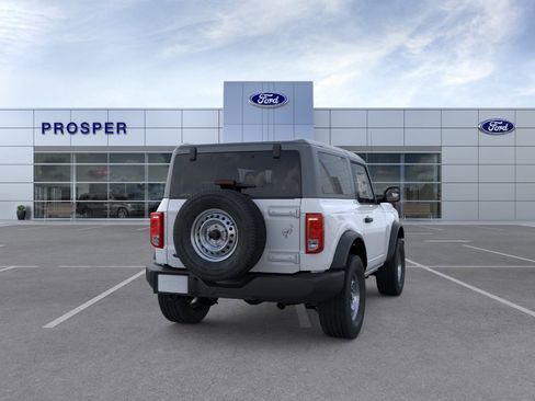 New 2026 Ford Bronco 2-Door AWD/4WD image 8