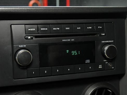 Used 2009 Jeep Wrangler Unlimited X RWD image 30