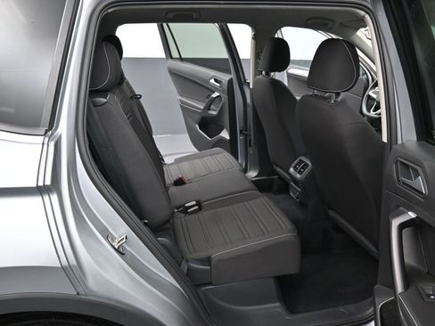 Used 2022 Volkswagen Tiguan S FWD image 29