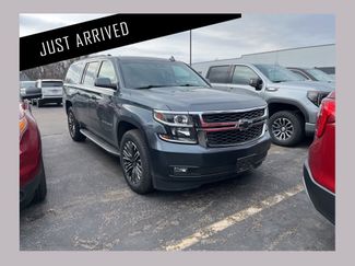 Used 2019 Chevrolet Suburban LT video 1