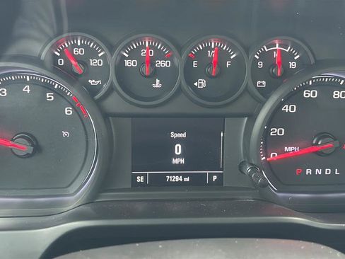 Used 2020 Chevrolet Silverado 1500 Custom w/ Custom Value Package image 22