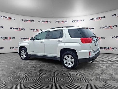 Used 2016 GMC Terrain SLE w/ Convenience Package AWD/4WD image 4