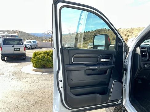 Used 2025 RAM 2500 Power Wagon image 18