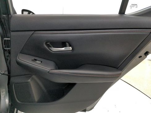 Used 2023 Nissan Sentra SR FWD image 30