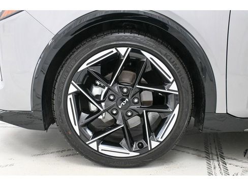 Used 2025 Kia K4 GT-Line image 22