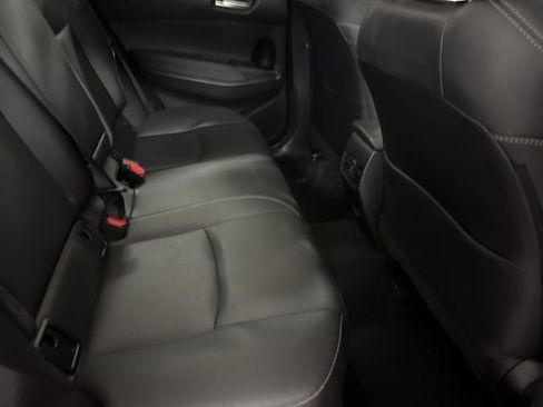 Certified 2024 Toyota Corolla Cross XLE image 12