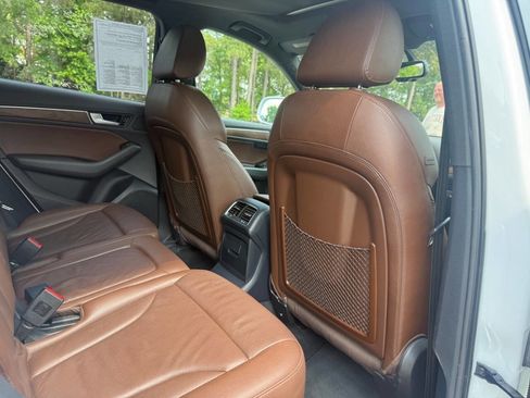 Used 2013 Audi Q5 3.0T Premium Plus w/ Audi MMI Navigation Plus Pkg AWD/4WD image 25