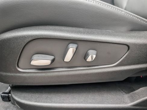 New 2025 Cadillac XT6 Premium Luxury image 12