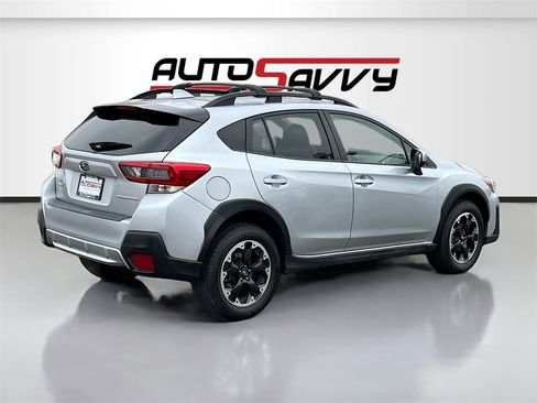 Used 2021 Subaru Crosstrek 2.0i Premium w/ Moonroof Package image 7