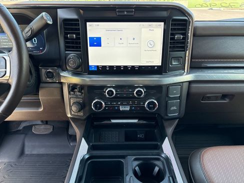 Certified 2025 Ford F250 King Ranch AWD/4WD image 29