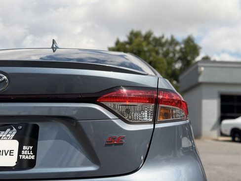 Used 2021 Toyota Corolla SE FWD image 10