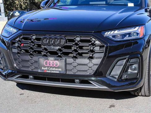 Used 2024 Audi SQ5 Prestige w/ Prestige Package image 8