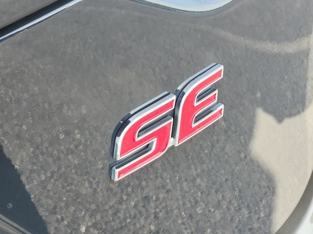 Used 2025 Toyota Corolla SE FWD image 6