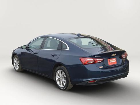 Used 2022 Chevrolet Malibu LT FWD image 3