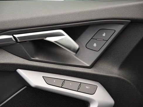 Certified 2025 Audi A3 2.0T Premium image 34