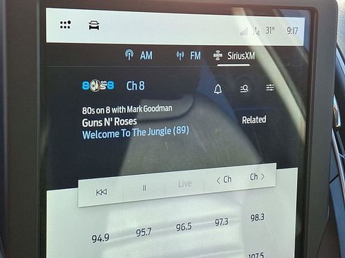 Used 2024 Ford Edge SEL image 17