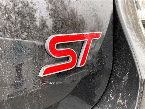 Used 2023 Ford Explorer ST w/ Equipment Group 401A image 11