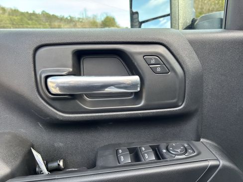 New 2026 Chevrolet Silverado 3500 W/T image 16