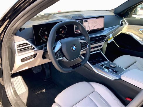 Used 2026 BMW 330i Sedan w/ Premium Package RWD image 8
