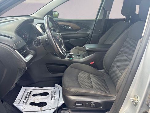 Used 2021 GMC Terrain SLE w/ Driver Convenience Package FWD image 9