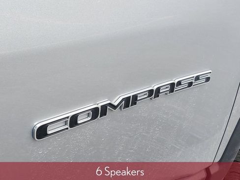 Used 2023 Jeep Compass Limited AWD/4WD image 7