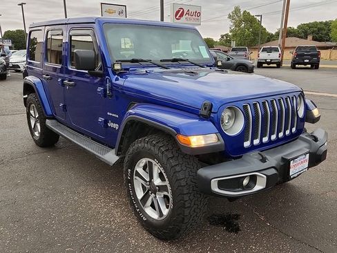 Used 2019 Jeep Wrangler Unlimited Sahara w/ Uconnect 4C Nav & Sound Group AWD/4WD image 6