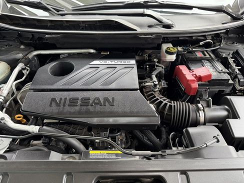 Used 2025 Nissan Rogue SV AWD/4WD image 40