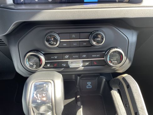 New 2025 Ford Bronco Badlands w/ Sasquatch Package image 29