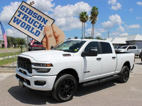 Used 2026 RAM 2500 Big Horn AWD/4WD image 1