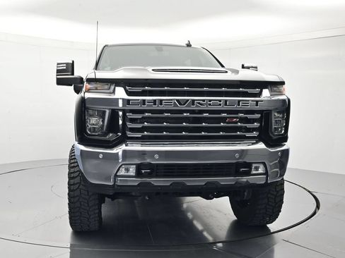 Used 2023 Chevrolet Silverado 2500 LTZ AWD/4WD image 2