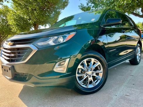 Used 2019 Chevrolet Equinox LT AWD/4WD image 2