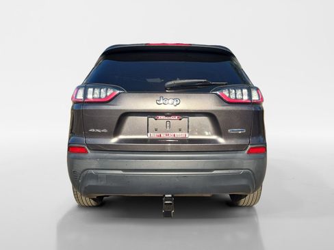 Used 2019 Jeep Cherokee Latitude Plus image 4