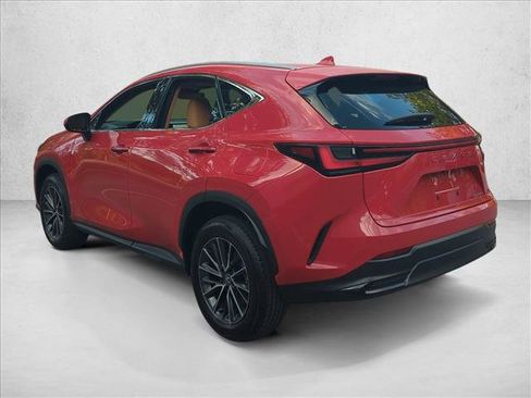 Used 2025 Lexus NX 250 FWD w/ Towing Package (2000 Lbs) image 7