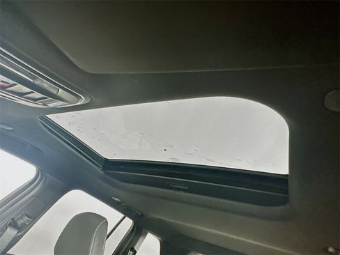 New 2025 Jeep Grand Cherokee Laredo X image 14