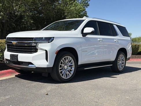 Used 2023 Chevrolet Tahoe LT w/ Luxury Package image 12