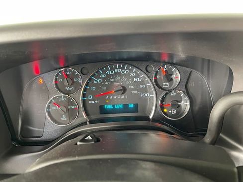New 2026 Chevrolet Express 2500 w/ Driver Convenience Package RWD image 4