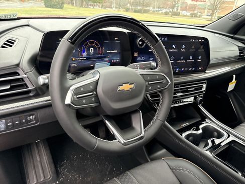 New 2026 Chevrolet Traverse High Country image 13