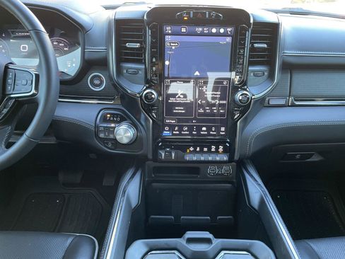 Certified 2024 RAM 1500 Limited image 17