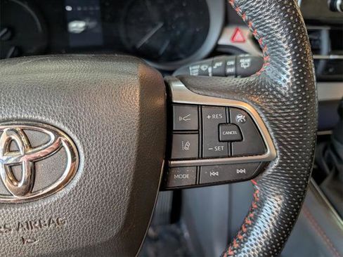 Certified 2024 Toyota Sienna XSE image 19