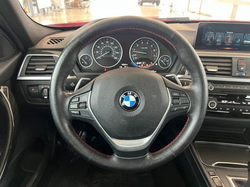 Used 2017 BMW 330i xDrive Sedan AWD/4WD image 22