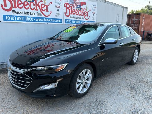 Used 2025 Chevrolet Malibu LT FWD image 6