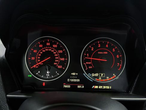 Used 2015 BMW M235i xDrive Coupe image 24