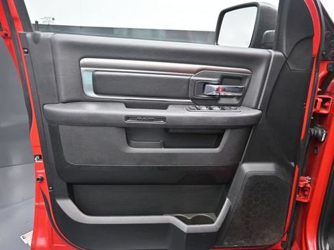 Used 2024 RAM 1500 Warlock AWD/4WD image 12