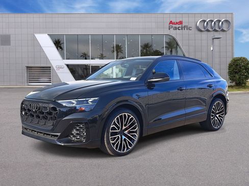 New 2026 Audi SQ8 Prestige image 1