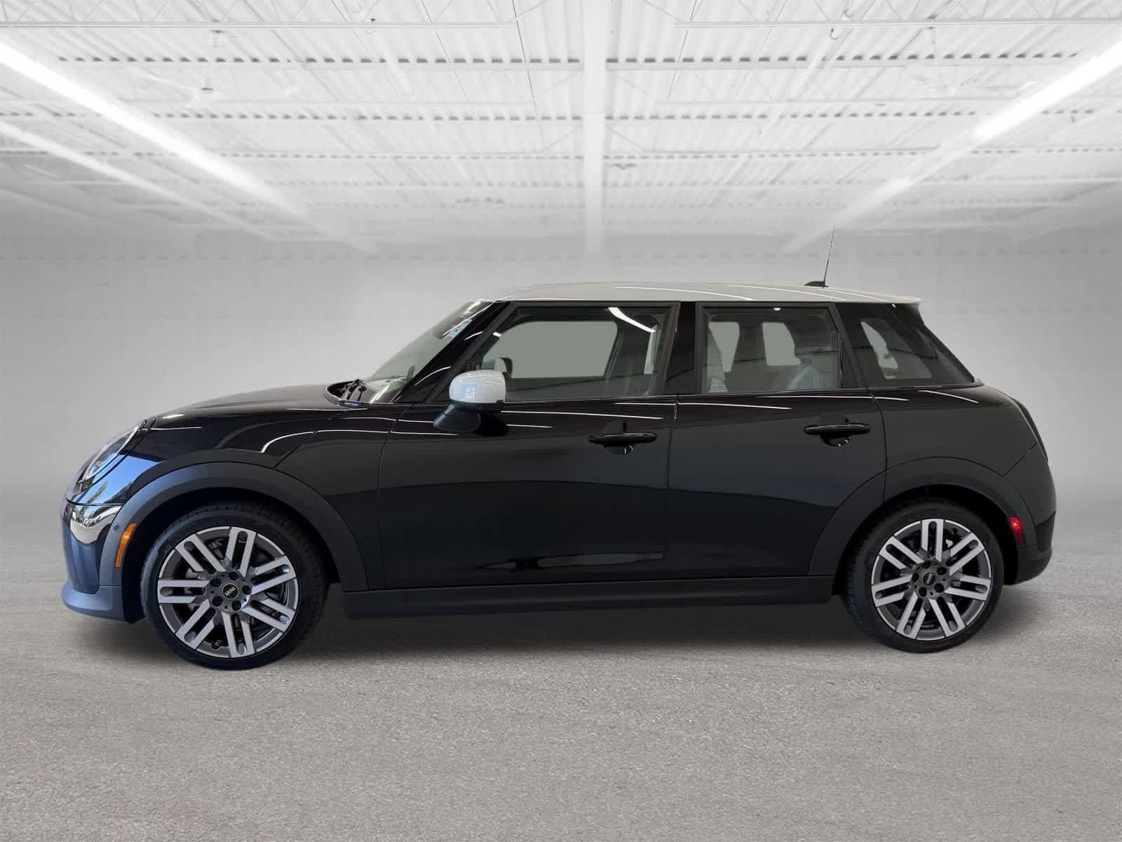 Used 2026 MINI Cooper S FWD image 2