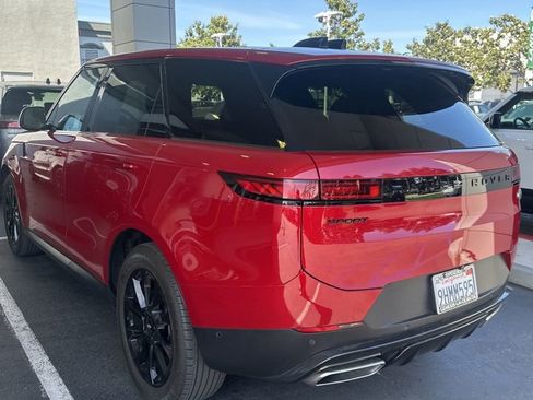 Used 2023 Land Rover Range Rover Sport SE image 5